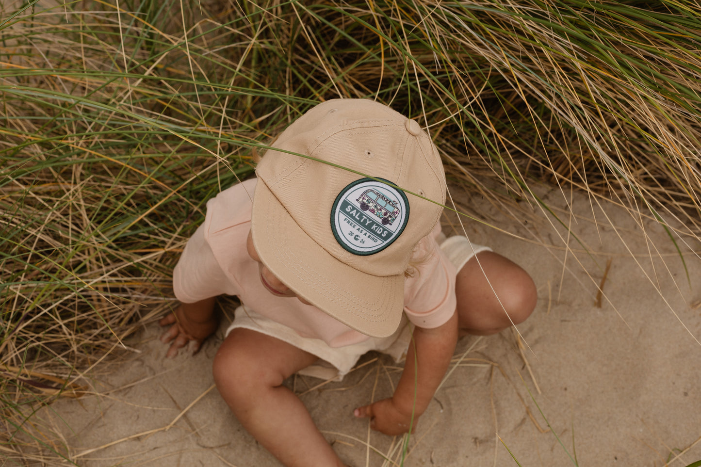 Unstructured cap - the van